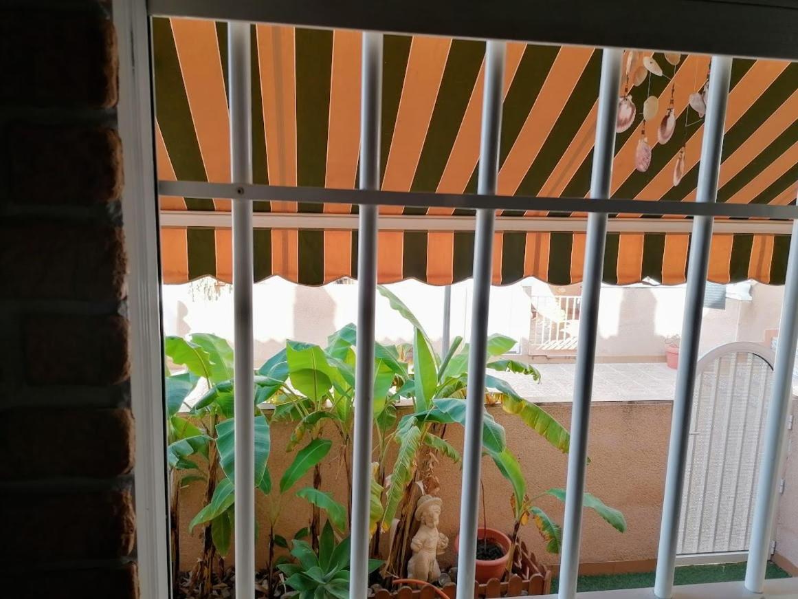 Magnificent 3 Bedroom House Close To The Beach With Community Swimming Pool Santa Pola Zewnętrze zdjęcie